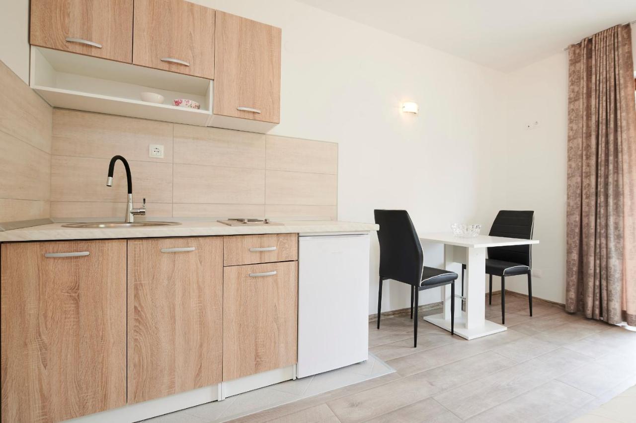 Cutan Apartment Trogir Exterior photo