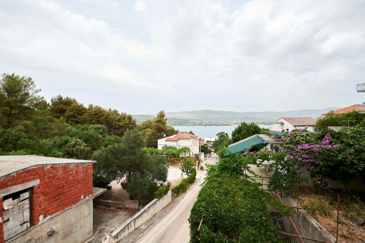 Cutan Apartment Trogir Exterior photo